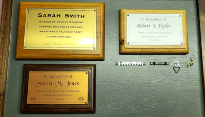 Custom engraved recognition plaques, service awards, Doug's Engraver's Den Custom engraved recognition plaques, service awards, Doug's Engraver's Den