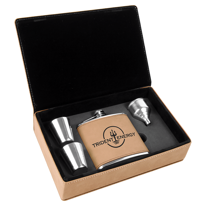 Custom engraved flask & shot glass sets, personalized gifts from Doug's Engraver's Den Custom engraved flask & shot glass sets, personalized gifts from Doug's Engraver's Den