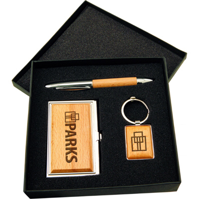 Custom engraved wooden business sets from Doug's Engraver's Den Custom engraved wooden business sets from Doug's Engraver's Den